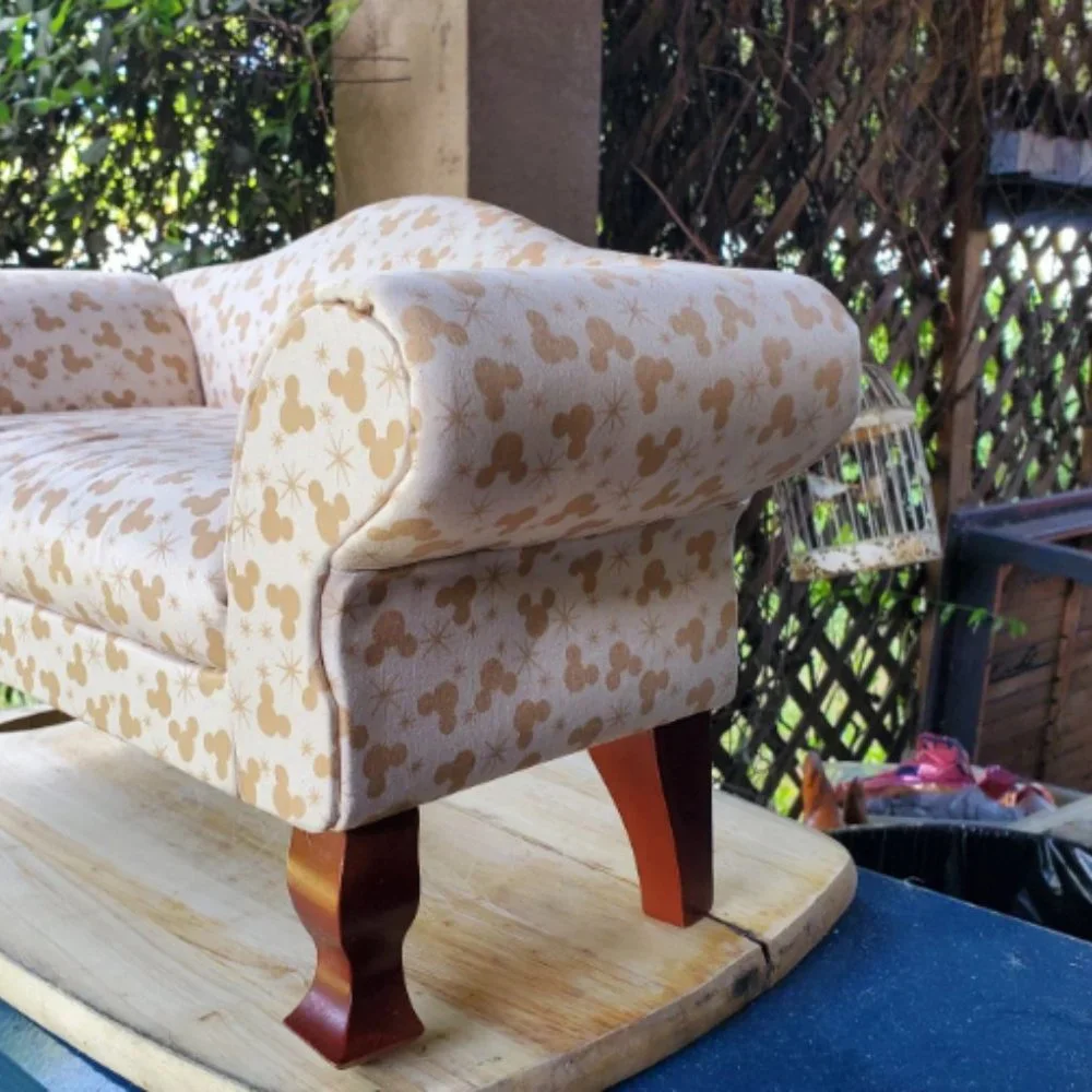 Mickey Pet Couch